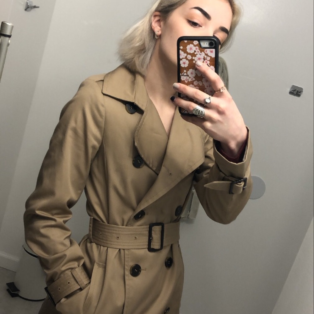 Meet your Posher, Laura